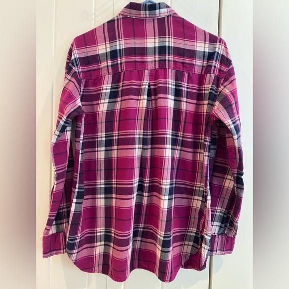 Old Navy ‘The Boyfriend Shirt’ - Picture 3 of 6